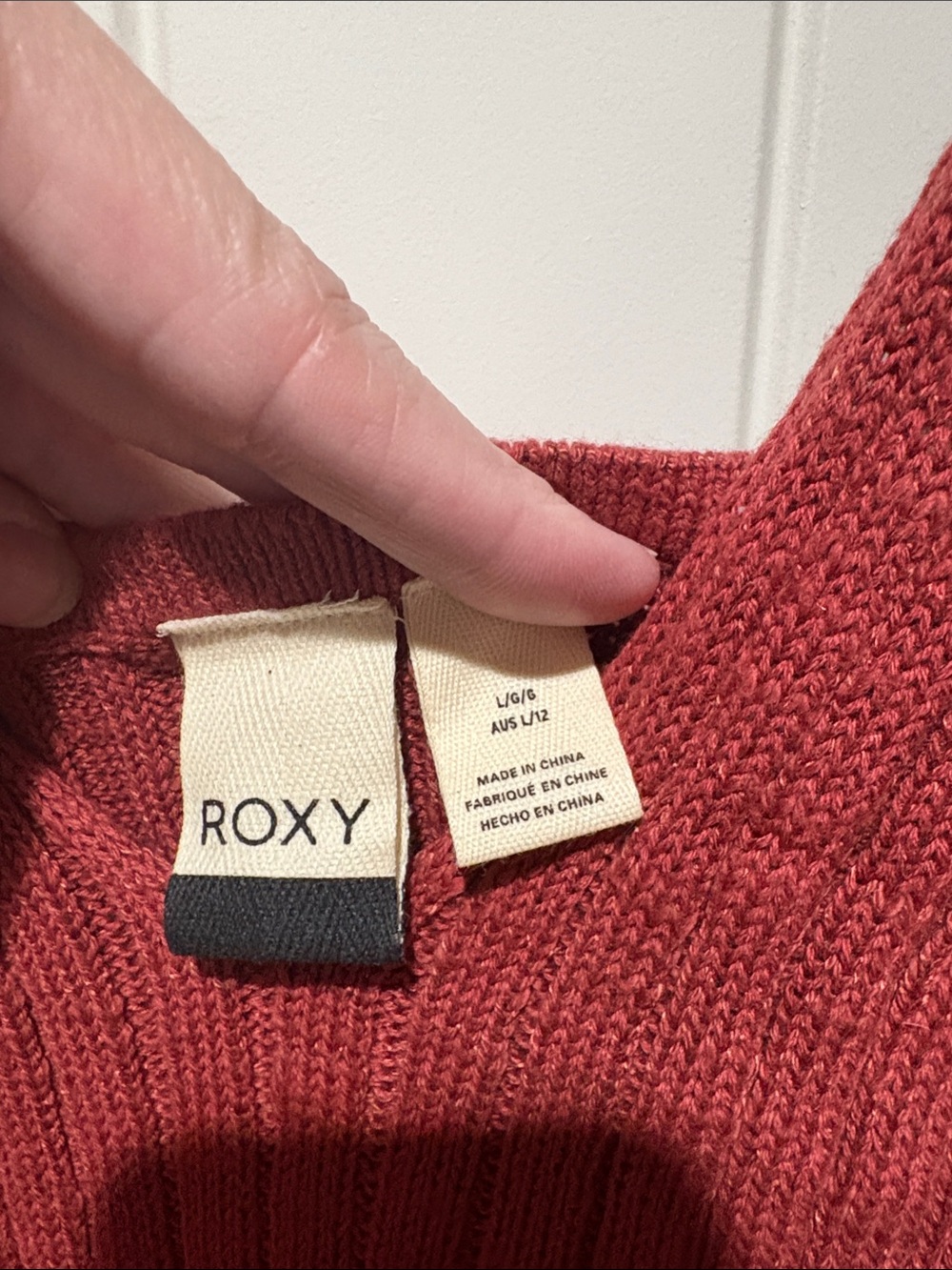 Roxy Women's Deep Red Knit V-Neck Cami - Picture 2 of 4